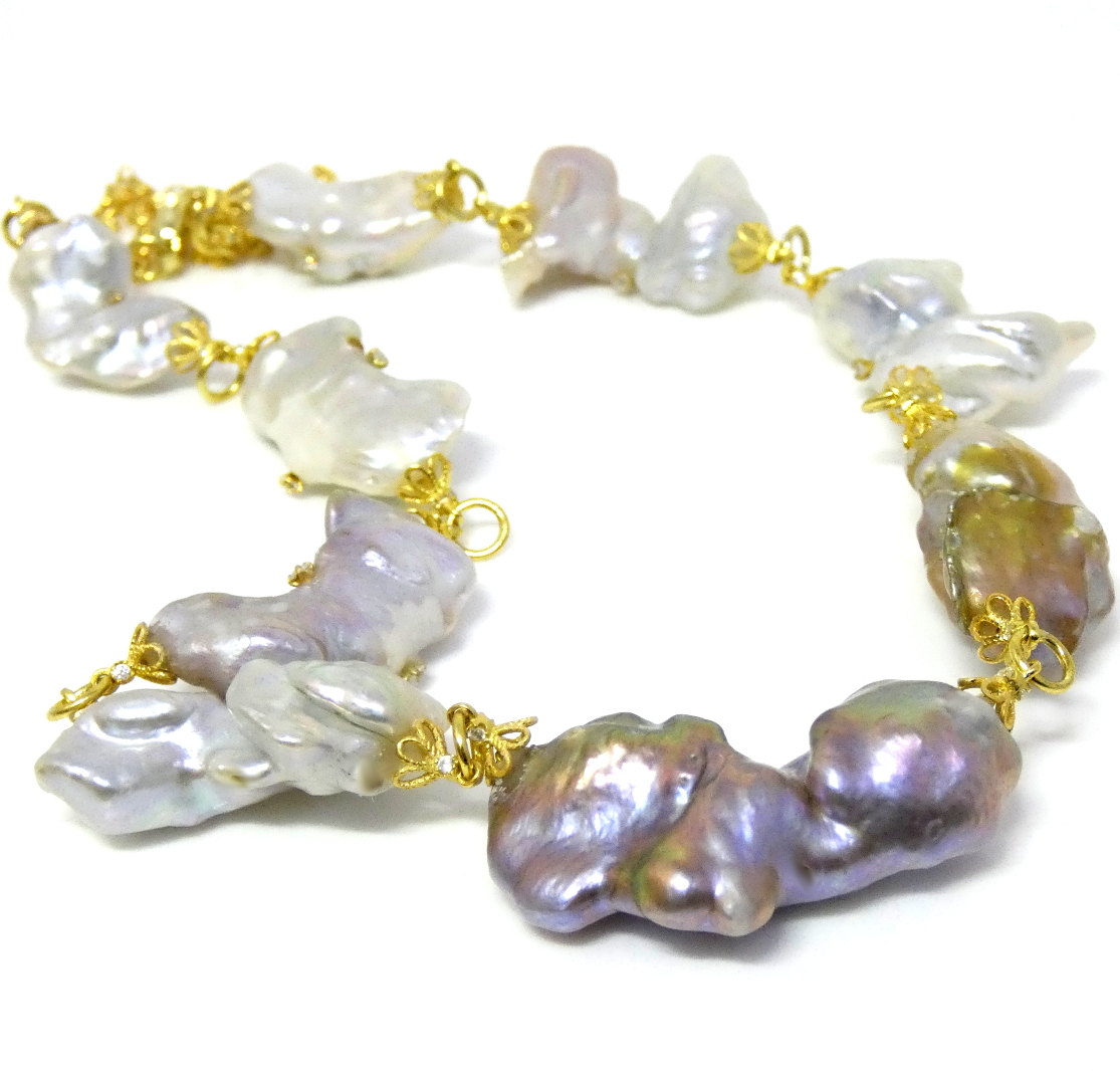 Natural Colours Baroque Pearls Station Necklace